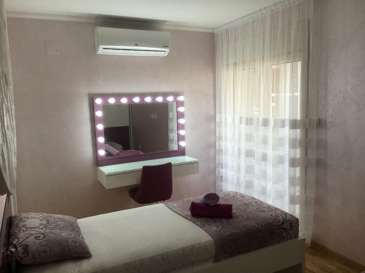 Panoramic Sea View 3-Bedroom Apartment 50 M From The Sea Будва Экстерьер фото