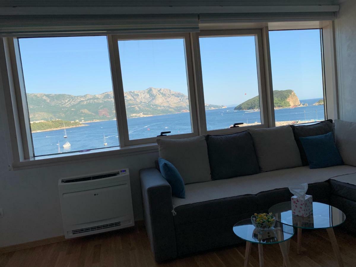 Panoramic Sea View 3-Bedroom Apartment 50 M From The Sea Будва Экстерьер фото