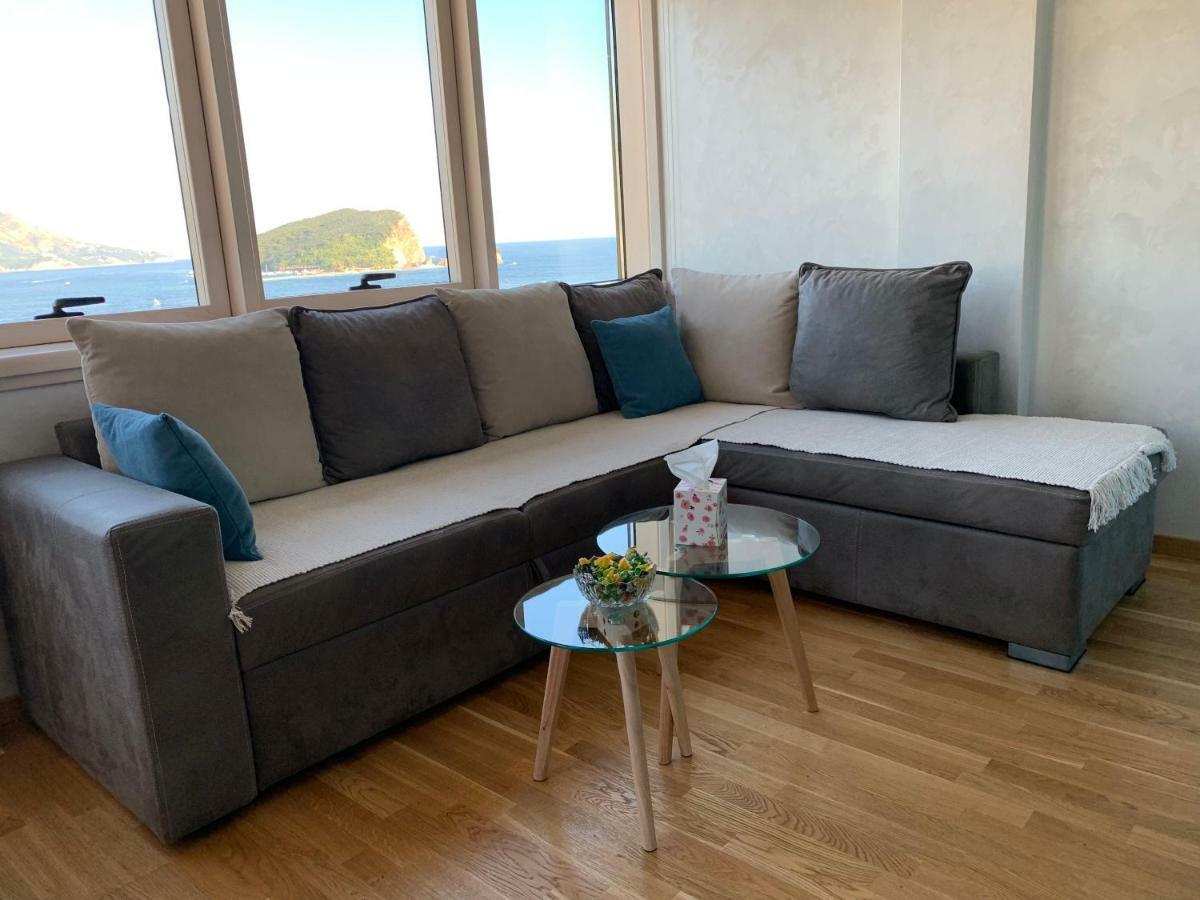 Panoramic Sea View 3-Bedroom Apartment 50 M From The Sea Будва Экстерьер фото